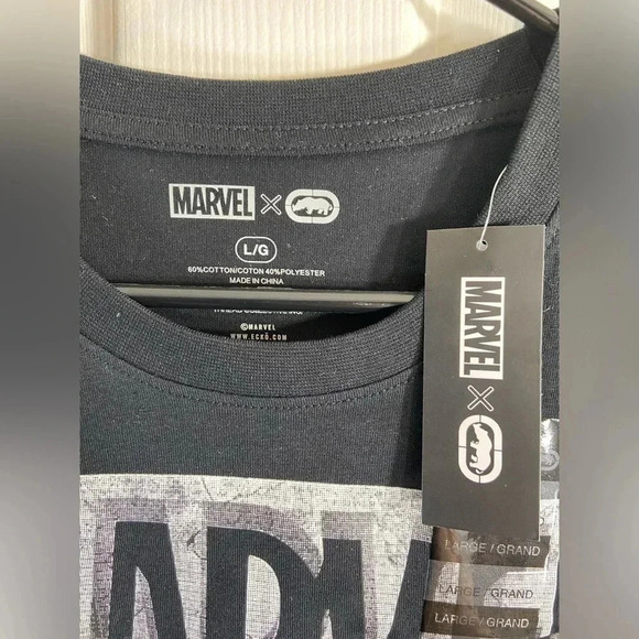 Marvel x Ecko - Spider-Man - Large Black T Shirt - BNWT 🕸️🕷️🔴🔵 - Picture 3 of 5